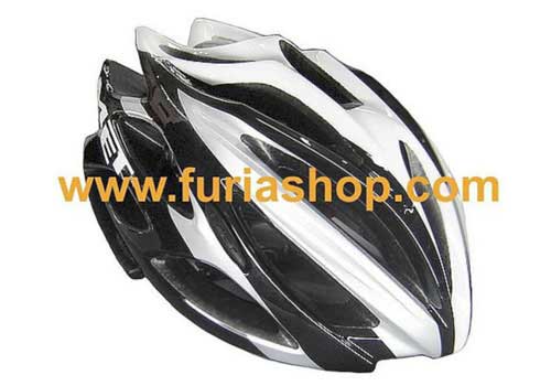 Casco para ciclista ruta Met Estro