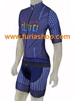 calza y remera para ciclismo hombre