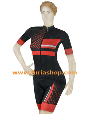 ropa de ciclismo mujer