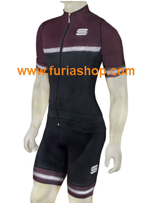 calza y remera de ciclismo para hombre