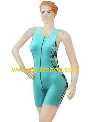 enterito deportivo mujer triatlon