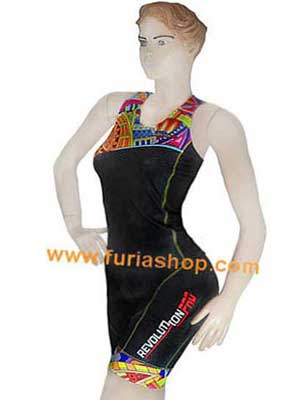 ropa de mujer para triatlon