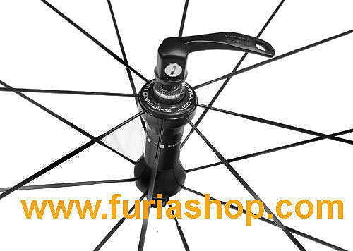 Ruedas clincher Shimano WH-RS30